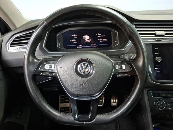Volkswagen Tiguan II с пробегом 2019 года, цена 2 999 000 рублей, 160700 км, внедорожник, Автокод Объявления