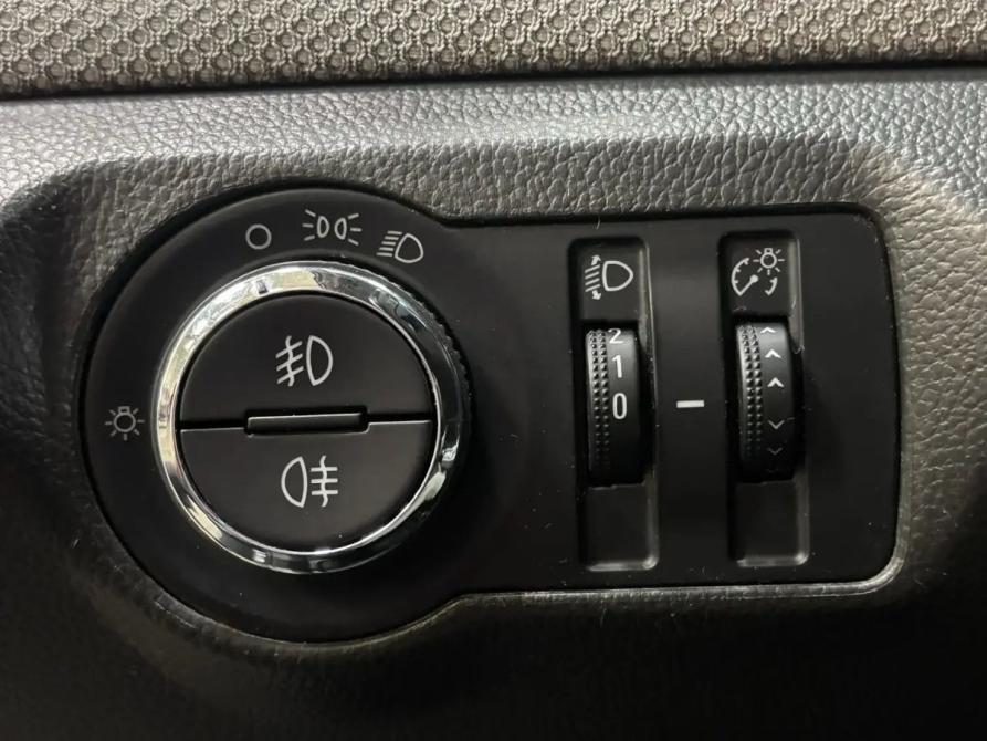 Chevrolet Cruze I Рестайлинг Саратов  - изображение 13