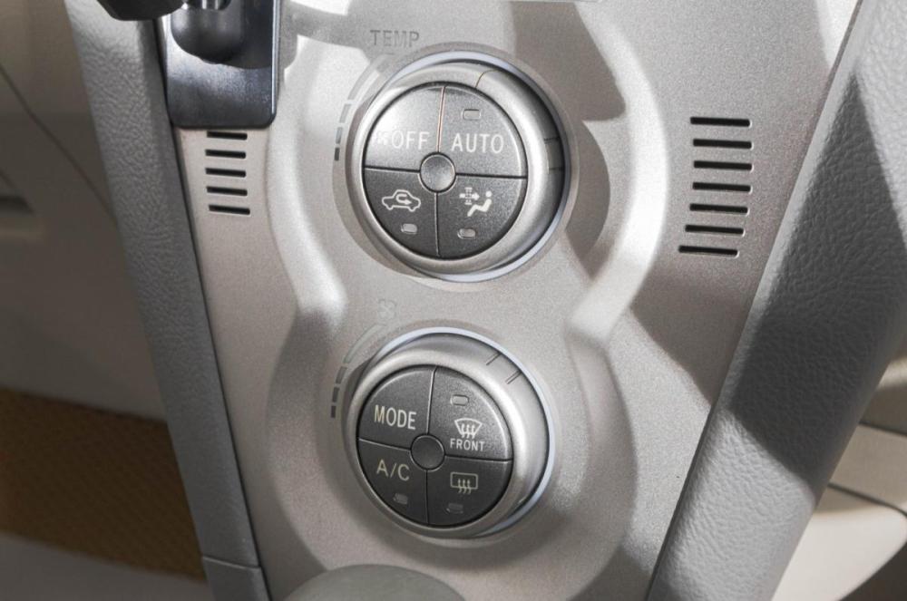 Toyota Belta I Барнаул  - изображение 19