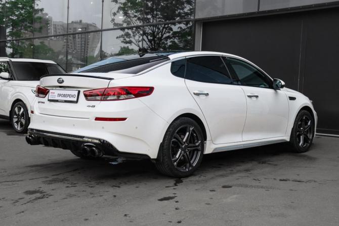 Kia Optima IV Рестайлинг с пробегом 2020 года, цена 2 390 000 рублей, 79490 км, седан, Автокод Объявления