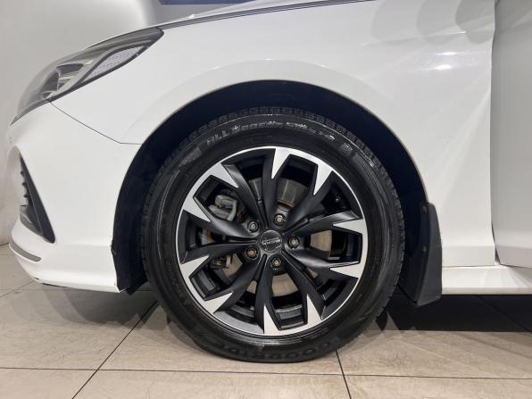 Hyundai Sonata VII (LF) Рестайлинг с пробегом 2018 года, цена 1 470 000 рублей, 240167 км, седан, Автокод Объявления