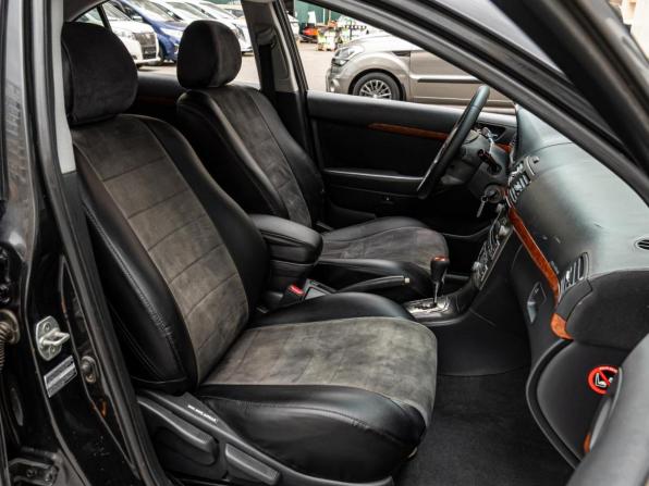 Toyota Avensis II Рестайлинг с пробегом 2006 года, цена 860 000 рублей, 195412 км, седан, Автокод Объявления