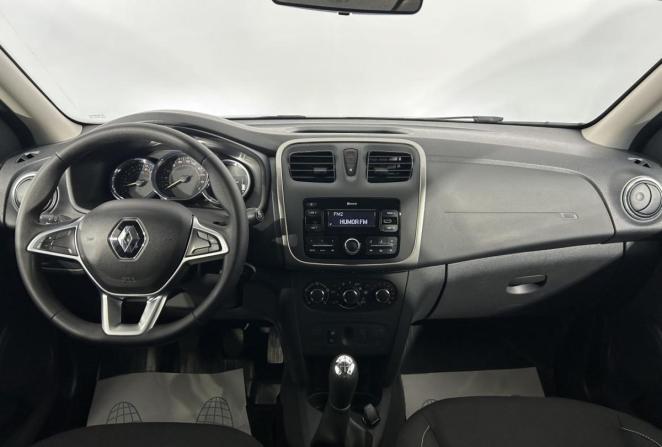Renault Sandero II Рестайлинг с пробегом 2019 года, цена 1 325 000 рублей, 44926 км, хэтчбек, Автокод Объявления