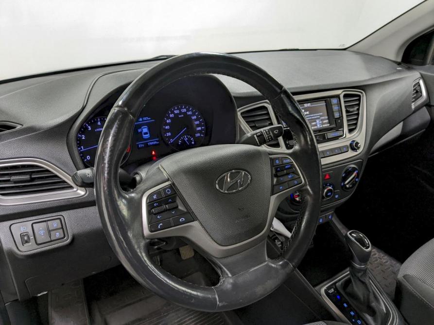 Hyundai Solaris II Москва  - изображение 13