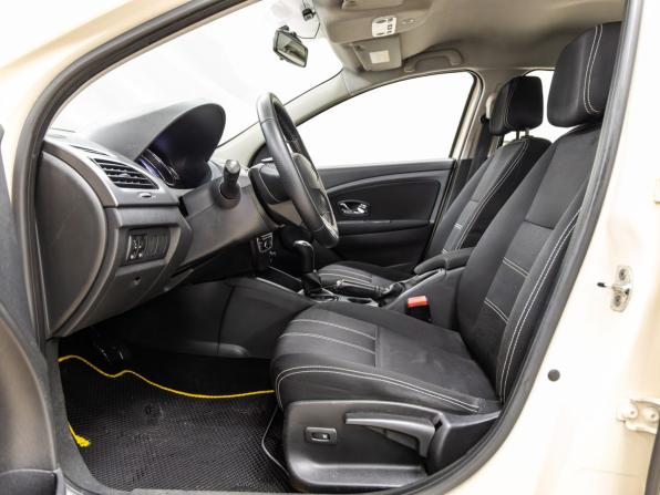 Renault Fluence I с пробегом 2013 года, цена 628 000 рублей, 209728 км, седан, Автокод Объявления