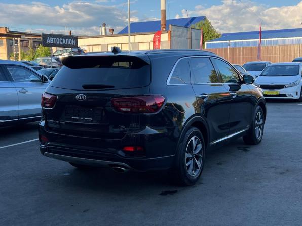 Kia Sorento III Prime Рестайлинг с пробегом 2018 года, цена 2 800 000 рублей, 147500 км, внедорожник, Автокод Объявления
