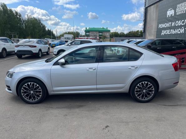 Skoda Octavia III (A7) Рестайлинг с пробегом 2017 года, цена 1 750 000 рублей, 130950 км, лифтбек, Автокод Объявления
