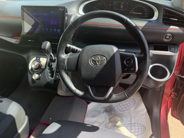 Toyota Sienta II с пробегом 2017 года, цена 1 295 000 рублей, 112000 км, компактвэн, Автокод Объявления