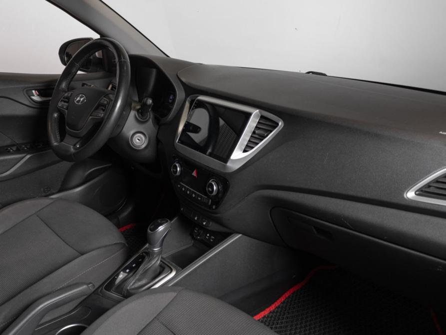 Hyundai Solaris II Казань  - изображение 7
