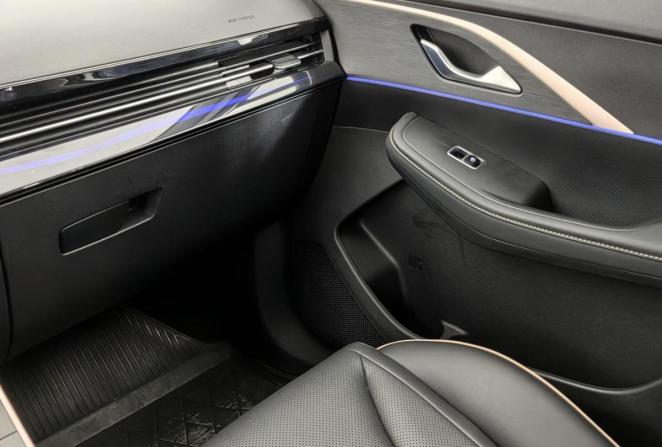 Omoda C5 I с пробегом 2023 года, цена 1 780 000 рублей, 59915 км, внедорожник, Автокод Объявления