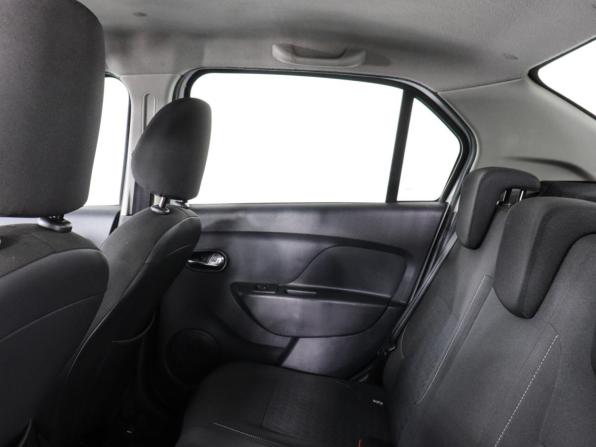 Renault Logan II Рестайлинг с пробегом 2019 года, цена 1 077 000 рублей, 91029 км, седан, Автокод Объявления