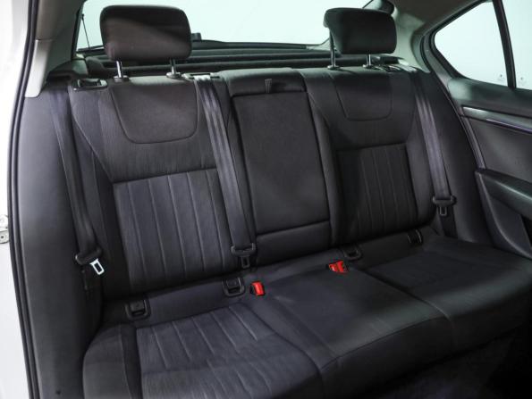 Skoda Octavia III (A7) Рестайлинг с пробегом 2018 года, цена 1 149 000 рублей, 339541 км, лифтбек, Автокод Объявления