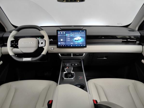 JETOUR DASHING I с пробегом 2024 года, цена 2 090 000 рублей, 17000 км, внедорожник, Автокод Объявления