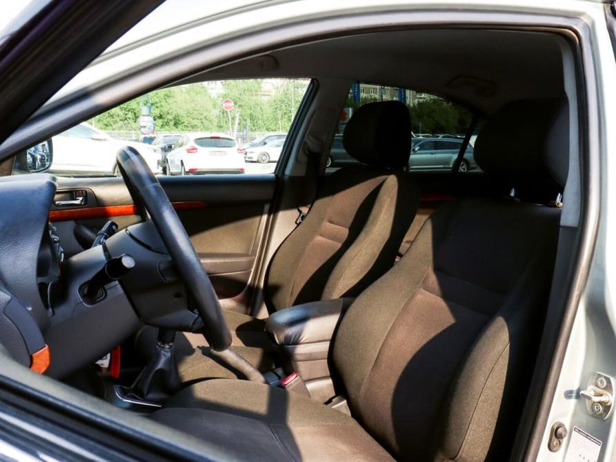 Toyota Avensis II Рестайлинг Екатеринбург  - изображение 16