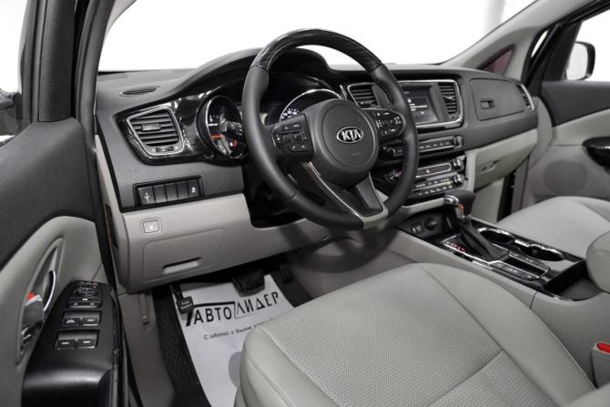 Kia Carnival III с пробегом 2018 года, цена 1 659 000 рублей, 80057 км, минивэн, Автокод Объявления