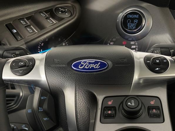 Ford Kuga II с пробегом 2015 года, цена 1 550 000 рублей, 99126 км, внедорожник, Автокод Объявления