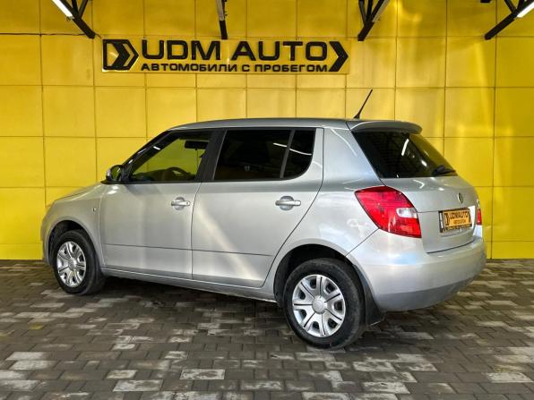 Skoda Fabia II Рестайлинг с пробегом 2012 года, цена 580 000 рублей, 142000 км, хэтчбек, Автокод Объявления