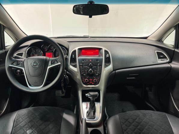 Opel Astra J с пробегом 2011 года, цена 520 000 рублей, 296000 км, хэтчбек, Автокод Объявления