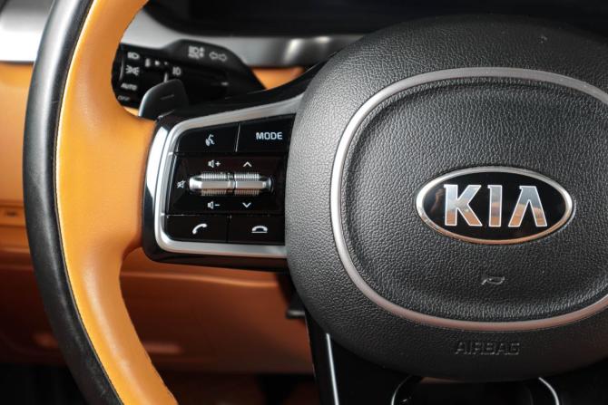 Kia Sorento IV с пробегом 2020 года, цена 3 449 000 рублей, 101000 км, внедорожник, Автокод Объявления