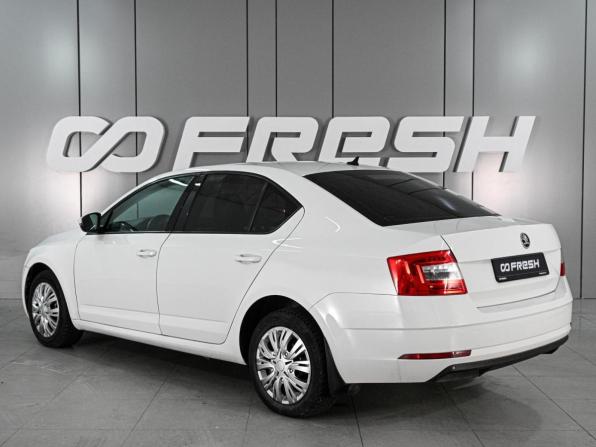 Skoda Octavia III (A7) Рестайлинг с пробегом 2017 года, цена 929 000 рублей, 191448 км, лифтбек, Автокод Объявления