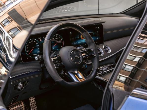 Mercedes-Benz AMG GT I Рестайлинг с пробегом 2022 года, цена 15 298 000 рублей, 26202 км, лифтбек, Автокод Объявления