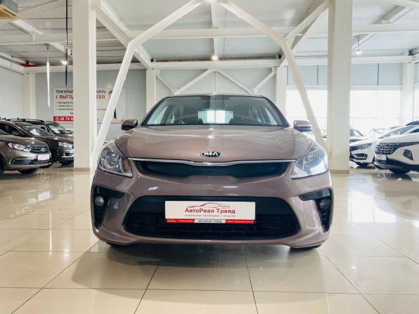 Kia Rio IV с пробегом 2018 года, цена 1 230 000 рублей, 135990 км, седан, Автокод Объявления