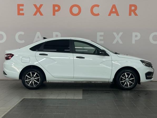 Lada (ВАЗ) Vesta I Рестайлинг (NG) с пробегом 2024 года, цена 1 010 000 рублей, 97647 км, седан, Автокод Объявления