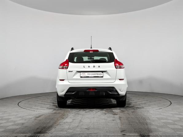 Lada (ВАЗ) XRAY I с пробегом 2017 года, цена 699 000 рублей, 98208 км, хэтчбек, Автокод Объявления