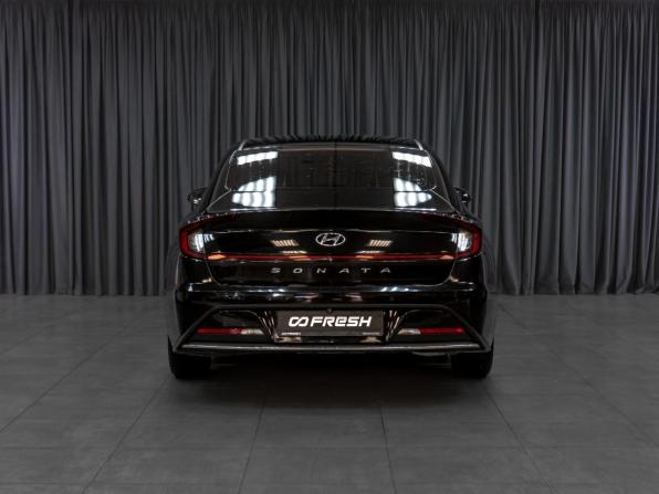 Hyundai Sonata VII (LF) Рестайлинг с пробегом 2019 года, цена 1 929 000 рублей, 228237 км, седан, Автокод Объявления