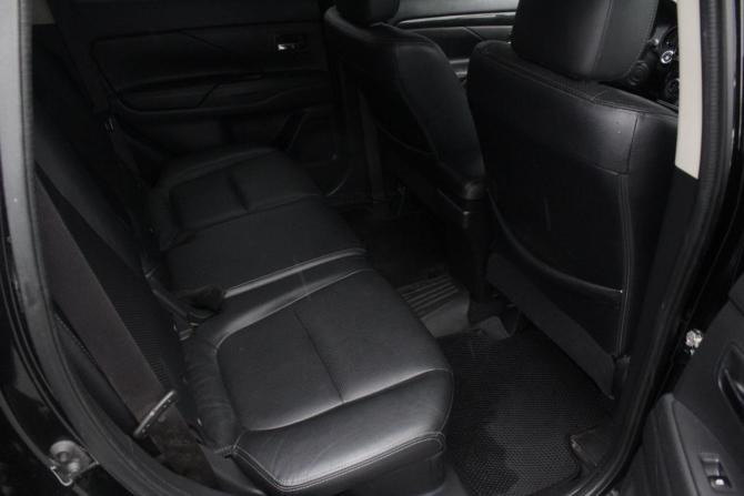 Mitsubishi Outlander III Рестайлинг 2 с пробегом 2016 года, цена 1 920 000 рублей, 130311 км, внедорожник, Автокод Объявления