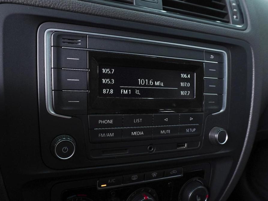 Volkswagen Jetta VI Рестайлинг Ростов-на-Дону  - изображение 12