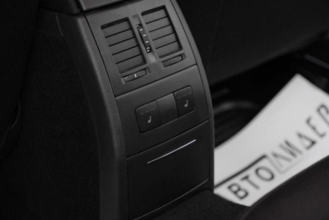 Skoda Octavia II (A5) Рестайлинг с пробегом 2011 года, цена 529 000 рублей, 150877 км, лифтбек, Автокод Объявления