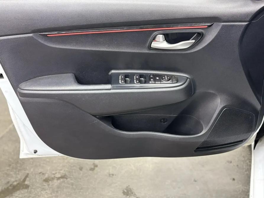Kia Rio IV Саратов  - изображение 12