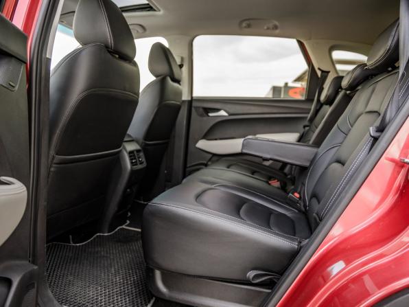 Chevrolet Captiva II с пробегом 2022 года, цена 2 198 000 рублей, 65290 км, внедорожник, Автокод Объявления