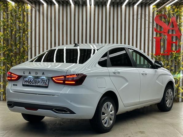 Lada (ВАЗ) Vesta I Рестайлинг (NG) с пробегом 2024 года, цена 1 299 000 рублей, 20500 км, седан, Автокод Объявления
