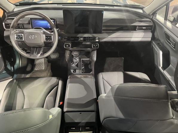 Новый Toyota RAV4 VI (XA60) 2026 года, цена 5 100 000 рублей, внедорожник, Автокод Объявления