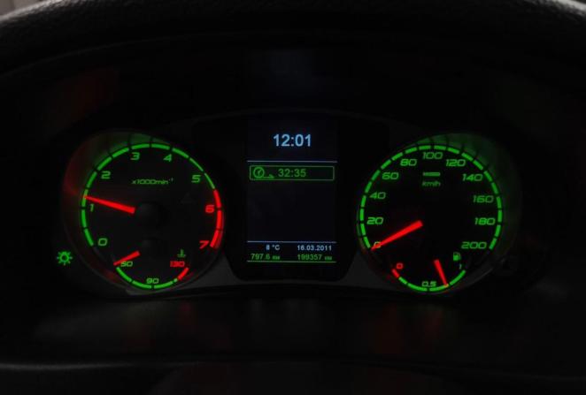 Lada (ВАЗ) Priora I с пробегом 2012 года, цена 315 000 рублей, 199212 км, хэтчбек, Автокод Объявления