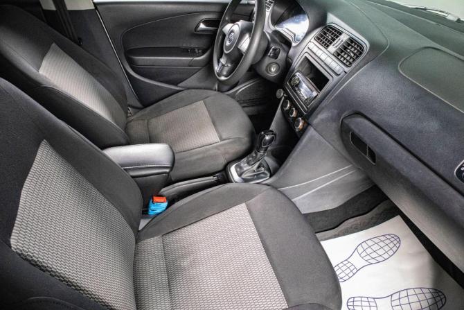 Volkswagen Polo V с пробегом 2013 года, цена 599 000 рублей, 181162 км, седан, Автокод Объявления