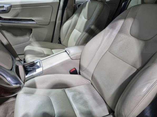 Volvo XC60 I Рестайлинг с пробегом 2014 года, цена 1 799 000 рублей, 199920 км, внедорожник, Автокод Объявления