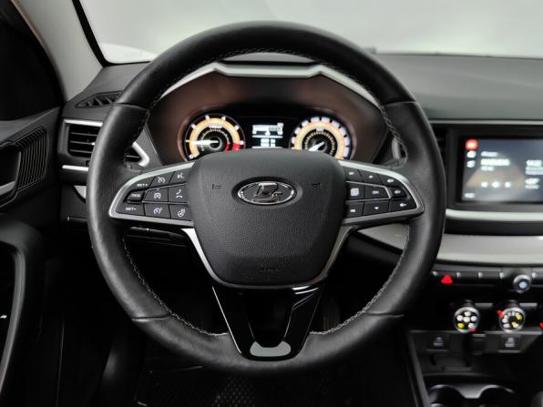 Lada (ВАЗ) Vesta I Рестайлинг (NG) с пробегом 2023 года, цена 1 229 000 рублей, 23000 км, седан, Автокод Объявления
