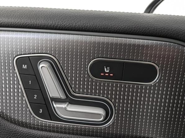 Mercedes-Benz GLB I (X247) с пробегом 2021 года, цена 3 920 000 рублей, 68736 км, внедорожник, Автокод Объявления