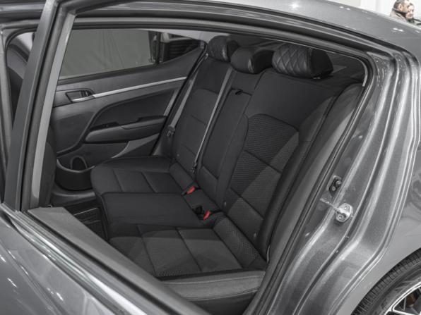 Hyundai Elantra VI (AD) Рестайлинг с пробегом 2019 года, цена 1 650 000 рублей, 140181 км, седан, Автокод Объявления