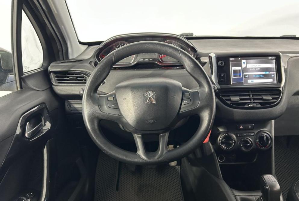 Peugeot 208 I Саранск  - изображение 17