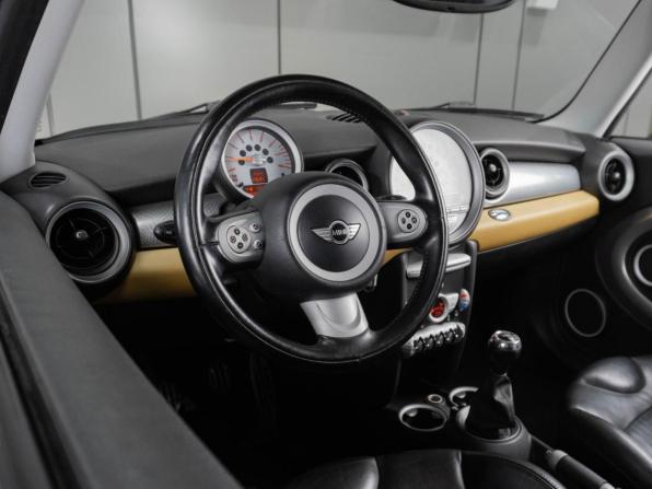 Mini Hatch II (R56) с пробегом 2007 года, цена 890 000 рублей, 196901 км, хэтчбек, Автокод Объявления