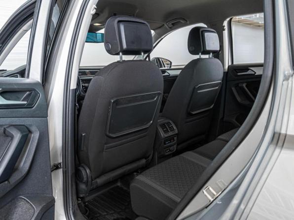 Volkswagen Tiguan II с пробегом 2019 года, цена 2 299 000 рублей, 90246 км, внедорожник, Автокод Объявления
