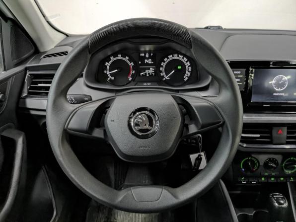 Skoda Rapid II с пробегом 2021 года, цена 1 000 000 рублей, 227328 км, лифтбек, Автокод Объявления