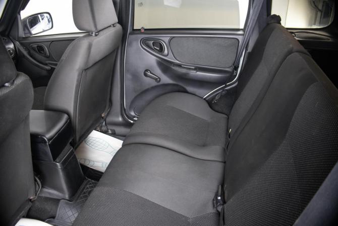 Chevrolet Niva I Рестайлинг с пробегом 2015 года, цена 649 000 рублей, 98000 км, внедорожник, Автокод Объявления