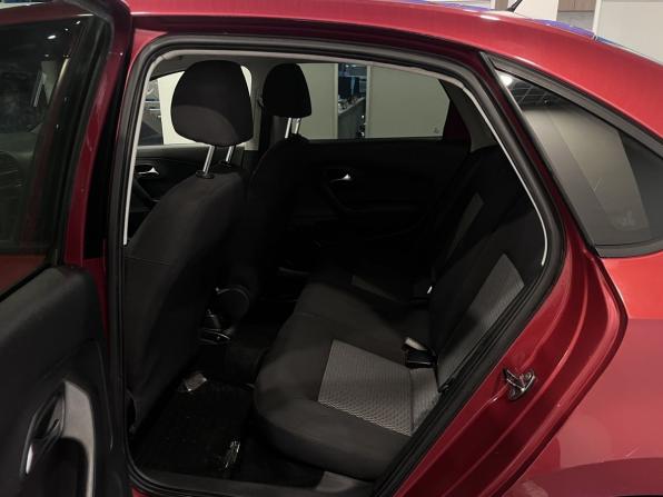 Volkswagen Polo V с пробегом 2011 года, цена 650 000 рублей, 188620 км, седан, Автокод Объявления