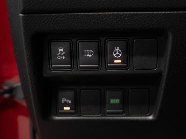 Nissan Qashqai II с пробегом 2014 года, цена 1 555 000 рублей, 100845 км, внедорожник, Автокод Объявления