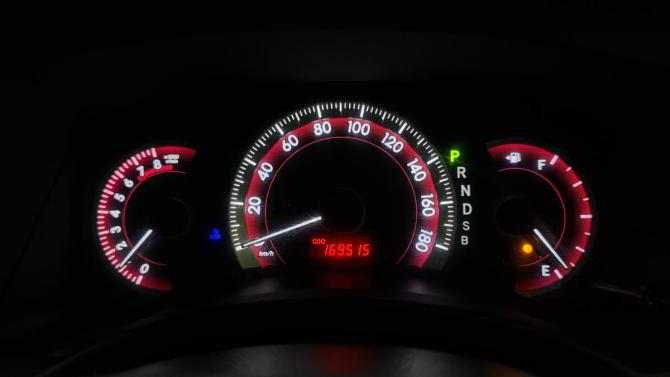 Toyota ISis I Рестайлинг с пробегом 2012 года, цена 1 352 100 рублей, 169484 км, минивэн, Автокод Объявления